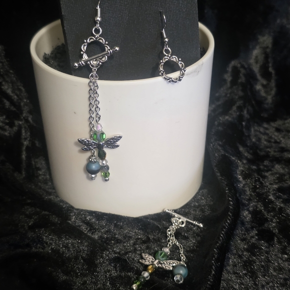Handmade Dragonfly Dangles - Picture 6 of 6